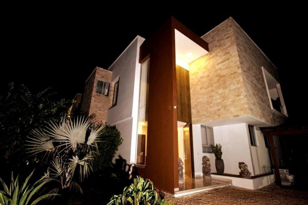 Casa Siam Playa Privada, Piscina, Jacuzzi, Sauna, Condominio Lujoso. Holiday home *